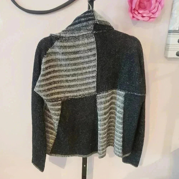 CAbi Style 483 Patchwork Circle Sweater - Picture 2 of 7